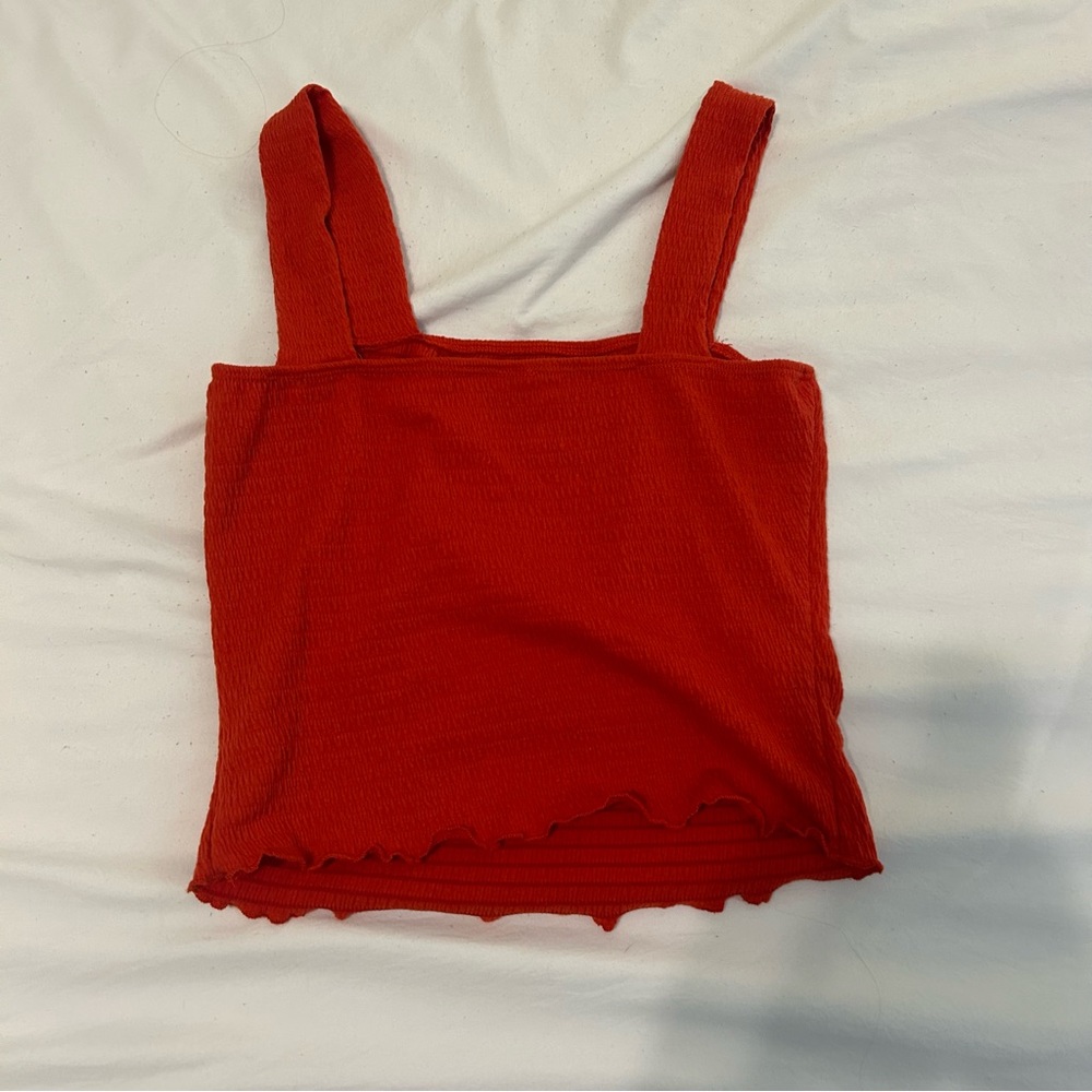 Red paper crane cropped tank top